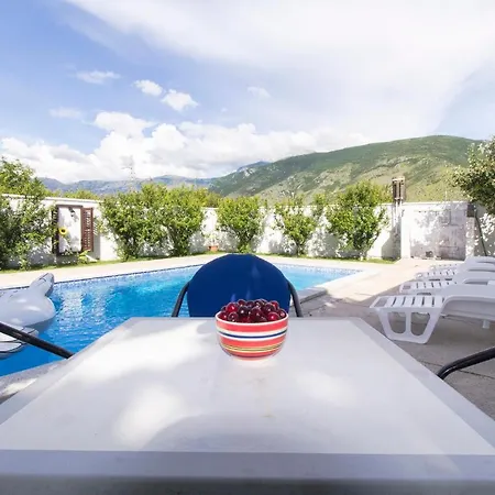 Villa Guma Rastani